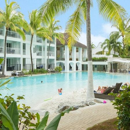 Beach Club Port Douglas Luxury Apartments Exterior photo