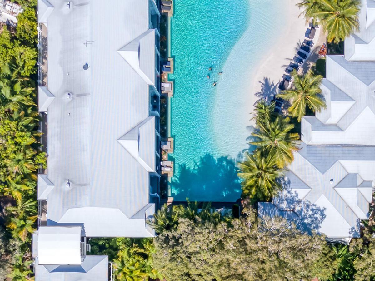 Beach Club Port Douglas Luxury Apartments Exterior photo