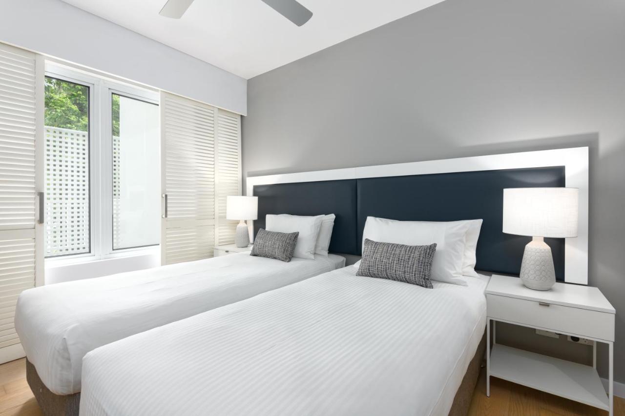 Beach Club Port Douglas Luxury Apartments Exterior photo